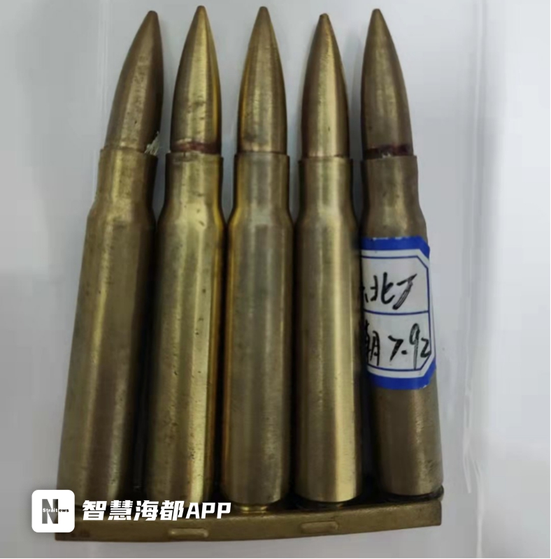 “00后”軍事迷捐贈(zèng)超百件文物:勿忘歷史,吾輩當(dāng)自強(qiáng)